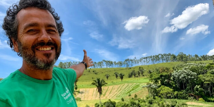 Ator marcos palmeira prepara fazenda