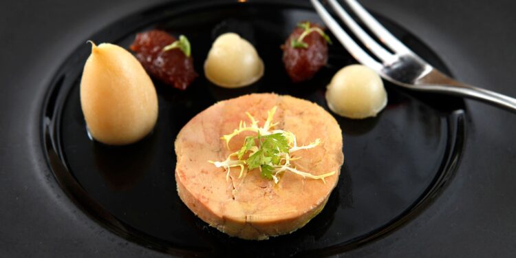 Brasil proibiu foie gras práticas