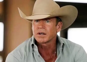 Criador yellowstone viveu seis meses