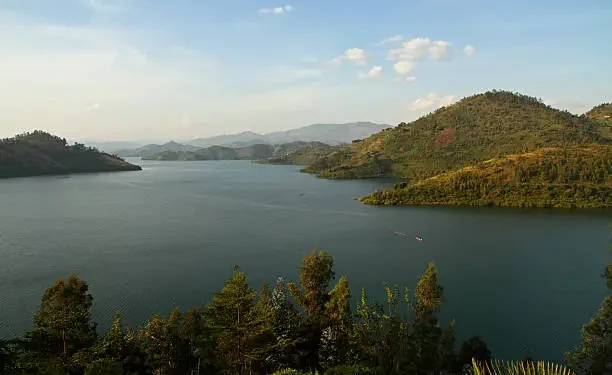 Lago está prestes explodir virou
