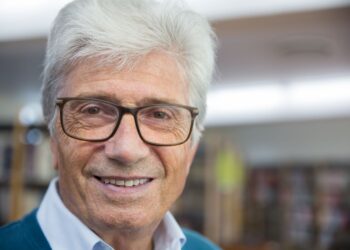 Bill gates tornou maior dono