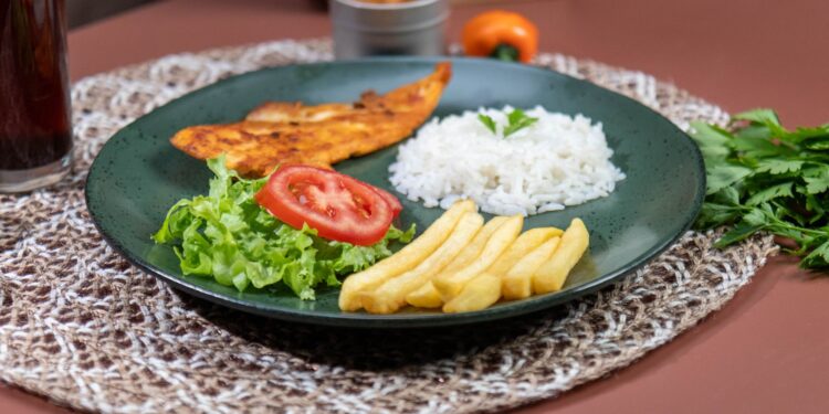Alimento faltar mesa brasileiros começa