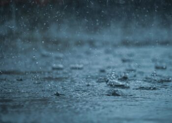 Especialistas pedem brasileiros preparem chuva