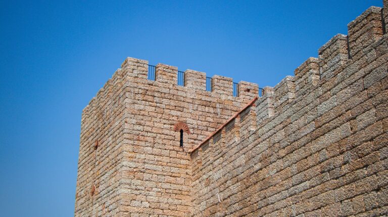 Arqueólogos procuram vestígios antigas comunidades