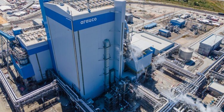 Fábrica bilhões fica quase pronta