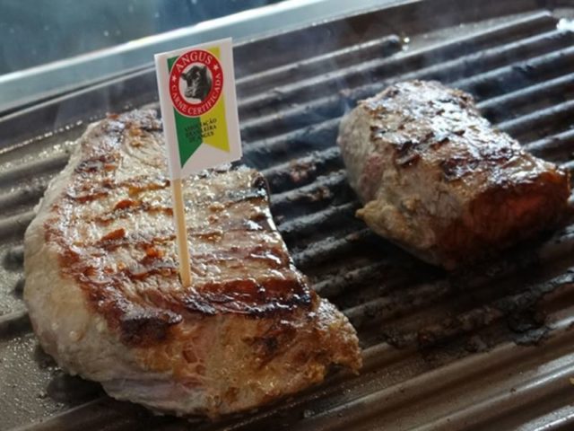 carne-angus-churrasqueira-1