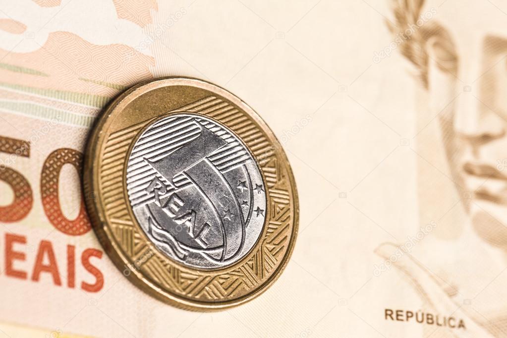 dinheiro-real-brasileiro-moeda