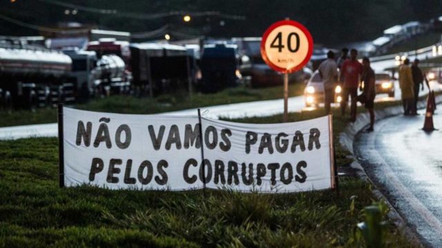 Caminhoneiros-prometem-nova-greve-no-dia-11-de-março Foto Divulgação