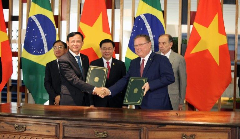 Brasil e Vietnã firmam parceria