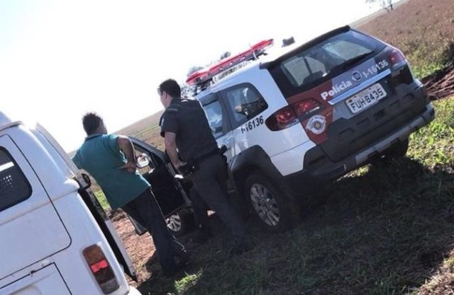 pecuarista recompensa policia