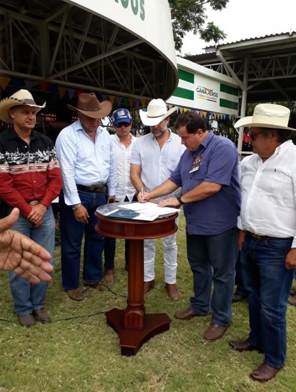 assinatura convenio equador brasil