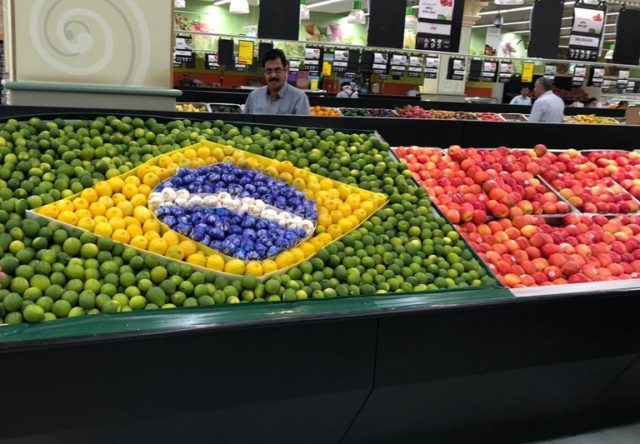 0a8919dFrutas importadas do Brasil pelos EAUf-00be-4c36-8b3d-a01081c21653