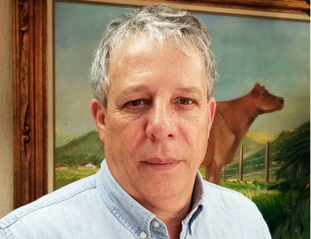 Nelci-Pedroso-Mainardes-presidente-da-Associação-dos-Criadores-da-Raça-Jersey-do-Brasil Nelci-Pedroso-Mainardes-presidente-da-Associação-dos-Criadores-da-Raça-Jersey-do-Brasil