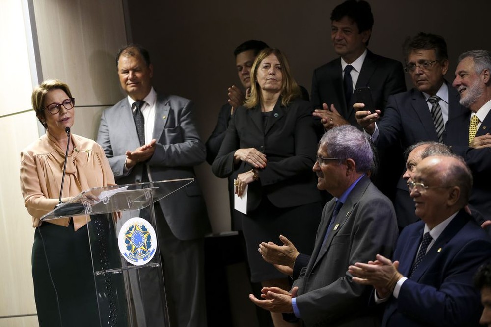 A ministra da Agricultura, Tereza Cristina, fez um discurso ao assumir o cargo — Foto: Marcelo Camargo/Agência Brasil