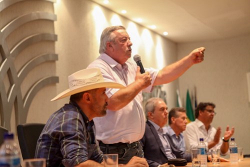 reunião leite goias girolando