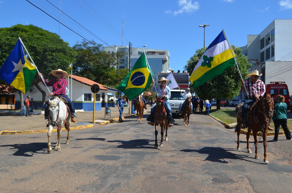 cavalgada acaba em tiroteio