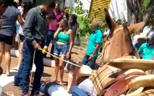 prefeita zilda rezende no chao