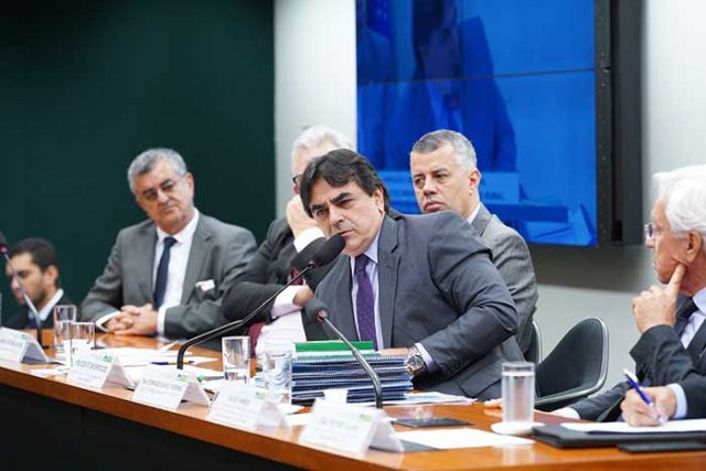 Criação da Associação Mundial dos Produtores de Café ganha força na Câmara dos Deputados