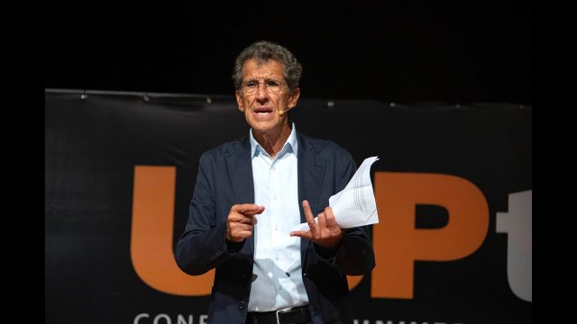 professor da USP carlos monteiro