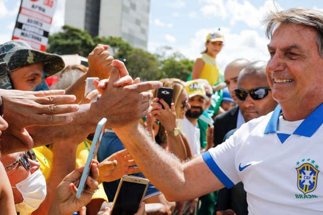 O Brasil não pode parar