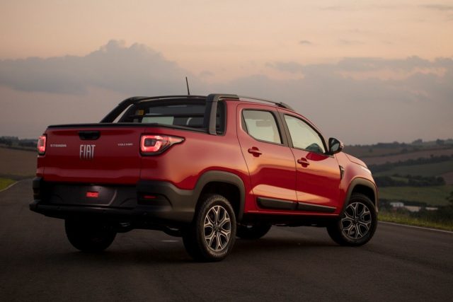 fiat-strada-volcano-07042020121745222