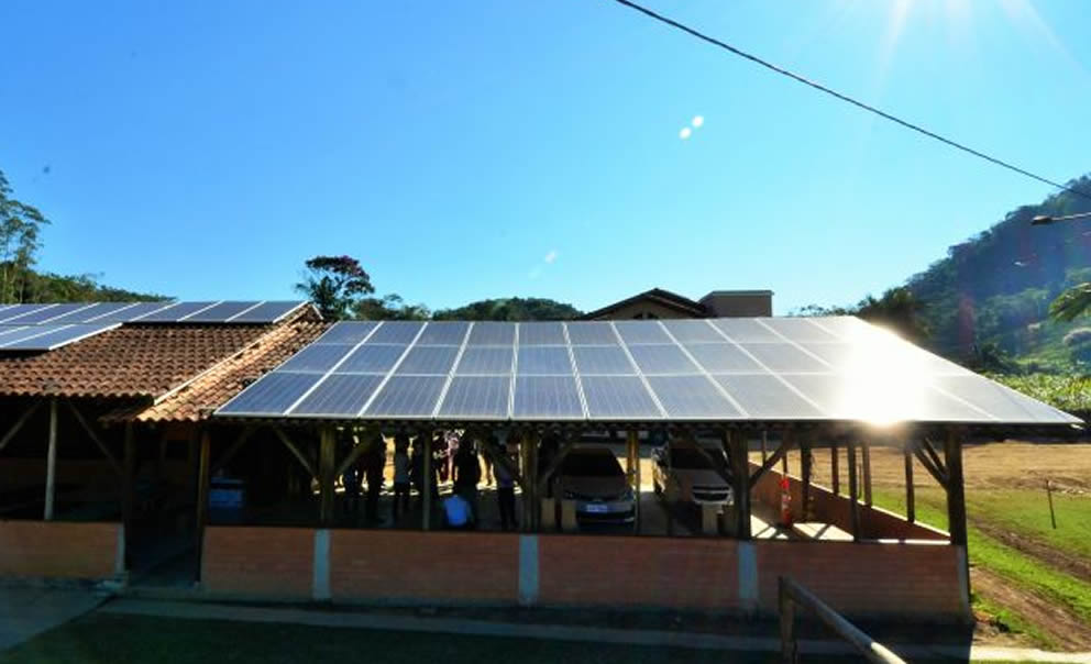 energia-fotovoltaica-no-campo