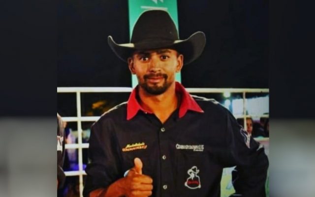 anderson cardoso peao de rodeio anderson cardoso peao de rodeio