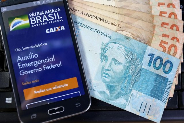 auxilio-emergencial-caixa-1592245724022_v2_1920x1280