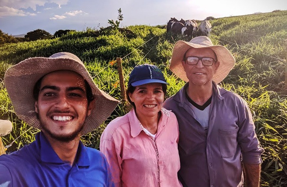 jovem transforma vida de familia na bahia