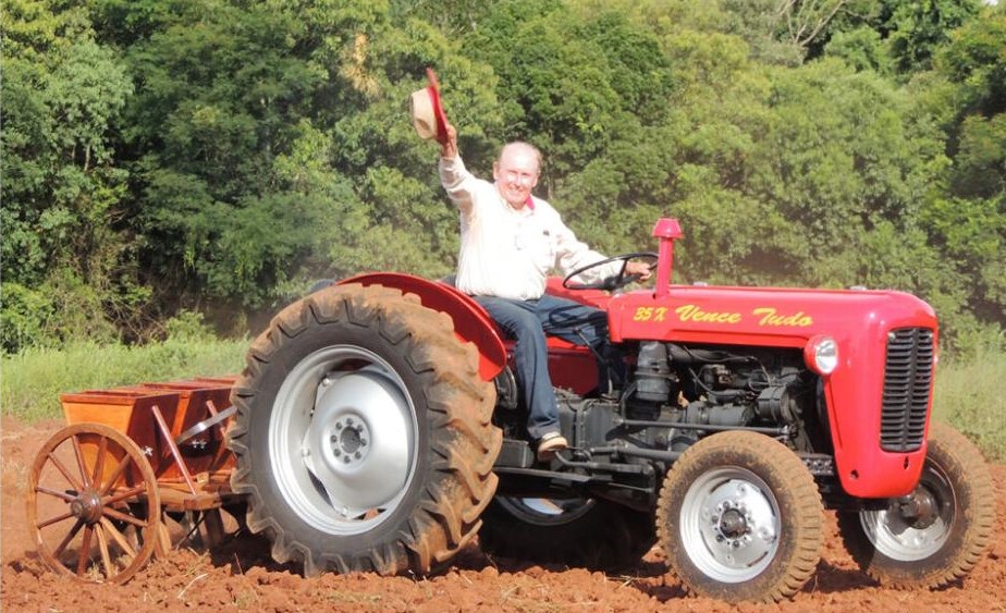 Morre Nelson Lauxen - fundador da Vence Tudo