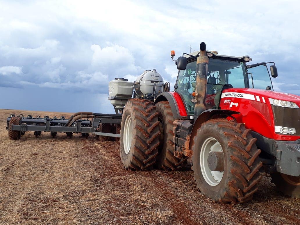 trator massey ferguson