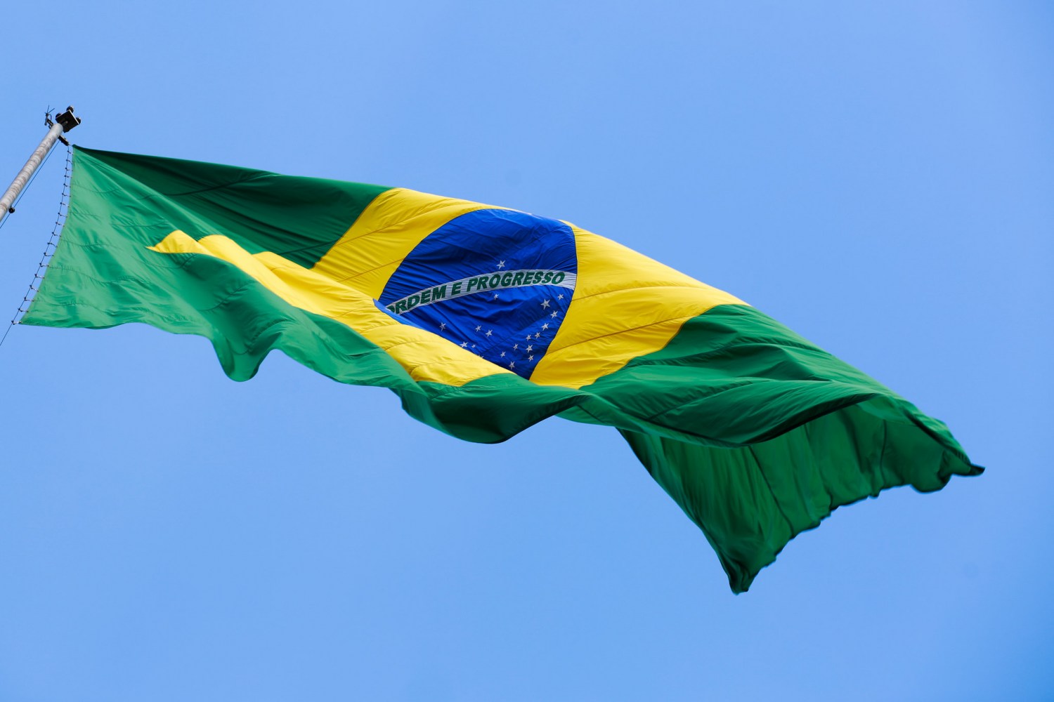 FMI prevê crescimento de 2,2% do PIB do Brasil em 2026