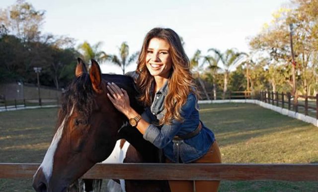 Paula Fernandes no Haras