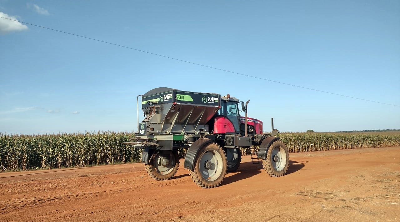 Transformar pulverizador em distribuidor de fertilizantes é sustentável ao setor