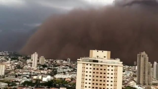 tempestadedeareia