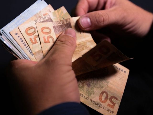 salário mínimo