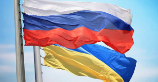 bandeiras da russia e ucrania