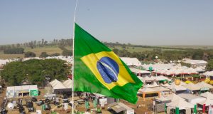 agrishow oficial - fotao aerea 4 bandeira do brasil