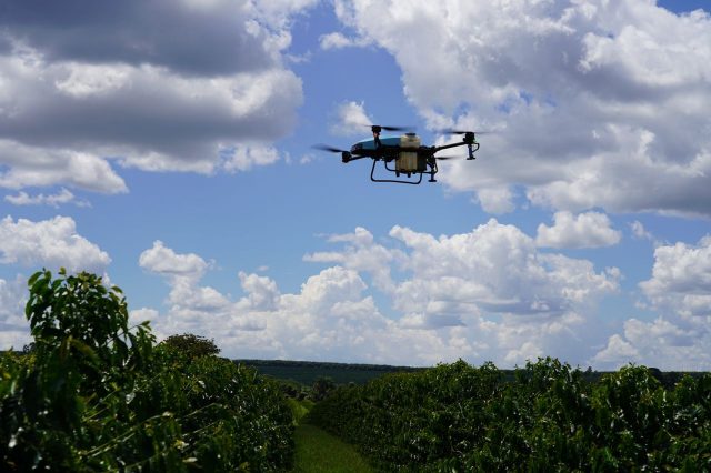 Os-drones-sao-uma-das-principais-inovacoes-que-se-tornaram-realidade-no-agronegocio.