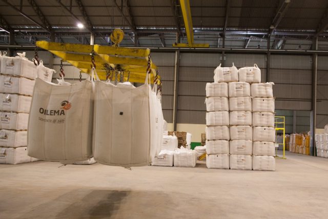 fertilizantes em estoque na bahia - bags - industria de fertilizantes 1- Foto Wenderson Araujo - Trilux fertilizantes em estoque na bahia - bags - industria de fertilizantes 1- Foto Wenderson Araujo - Trilux