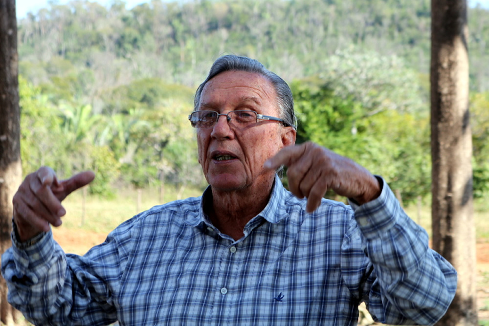 Sr - Arno Schneider - pecuaria no mato grosso