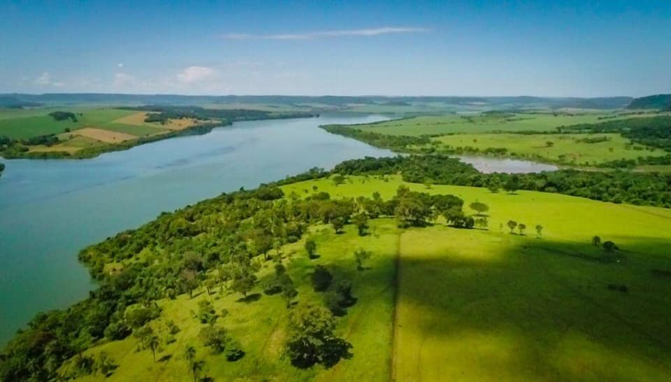 fazenda na beira do rio - fotao