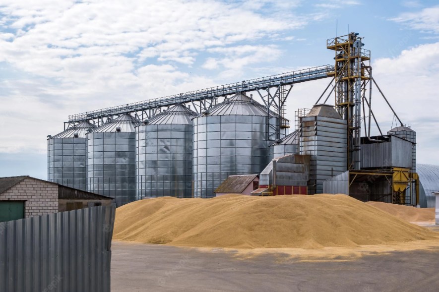 Agro precisa acelerar infraestrutura para acompanhar produção, e construção industrializada pode ajudar