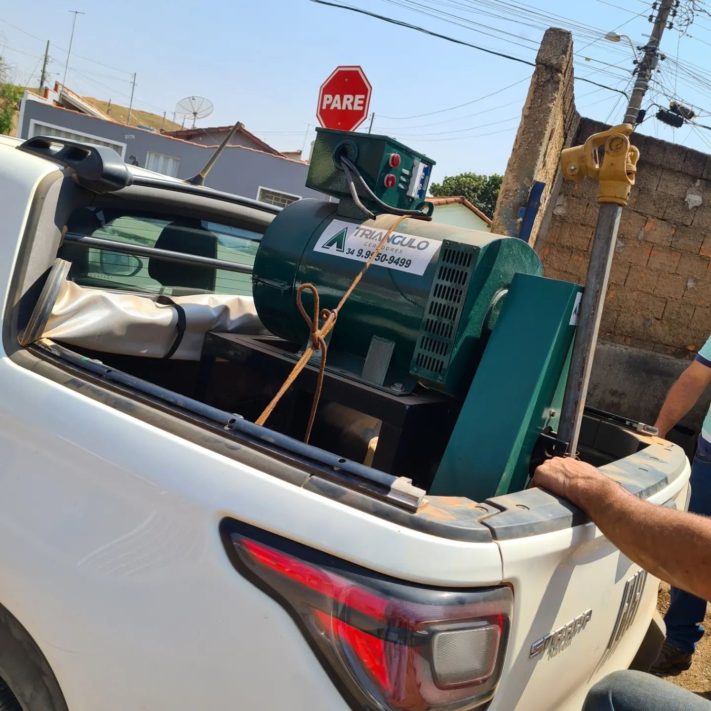 Falta de energia deixa produtor com prejuízos - geradores de energia tratorizados