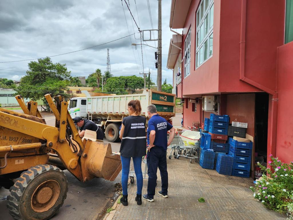 Marreta proibida há 20 anos é usada em matadouro interditado no Sul