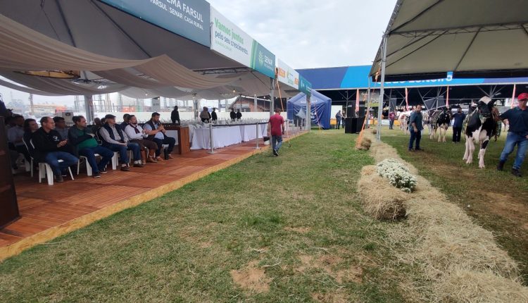 Encerramento Fenasul Expoleite - Credito Nestor Tipa Júnior AgroEffective Divulgação