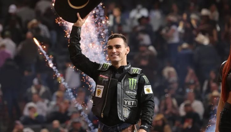 José Vitor Leme, dono de vários recordes na PBR, é o vice-líder do ranking, com 906 pontos / Foto: PBR