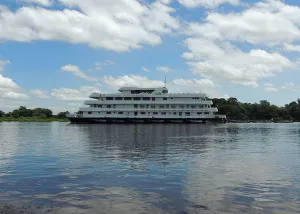 Barco de pesca turística