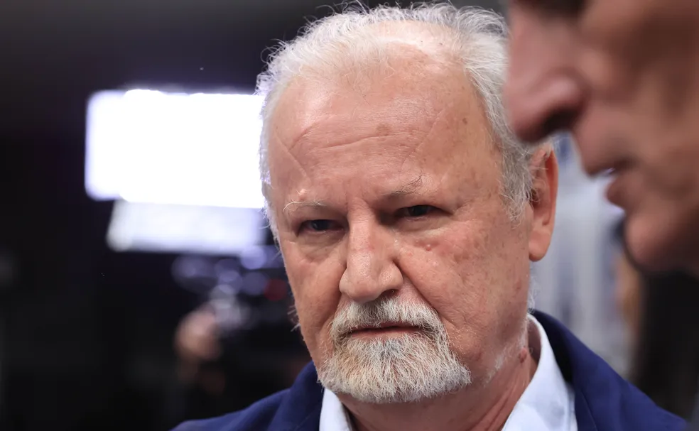 O líder do MST João Pedro Stédile em depoimento à CPI do MST
