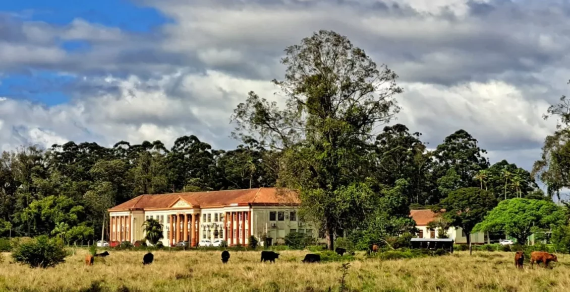 Instituto de Pesquisas Veterinárias completa 75 anos e é referência em sanidade animal Instituto de Pesquisas Veterinárias completa 75 anos e é referência em sanidade animal